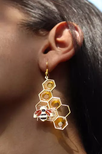 Honey bee theme resin earrings