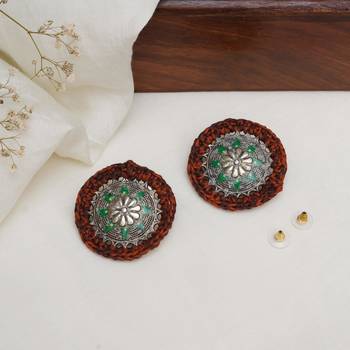 Vintage green & copper crochet earrings 3