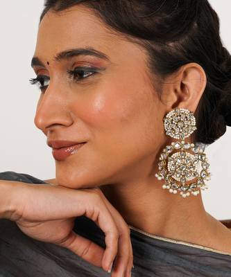 Handcrafted kundan flower stud earrings with pearl fringe 2