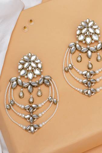 Classic kundan and pearl drop chandbali