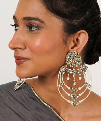 Classic kundan and pearl drop chandbali 4