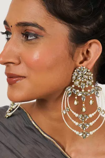 Classic kundan and pearl drop chandbali
