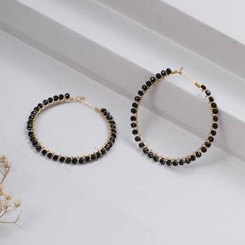Beaded hoop earrings ( black ) 3