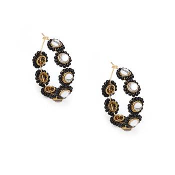 Mounted pearl hoops 2
