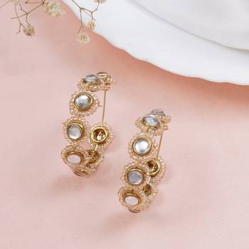 Mounted pearl hoops 1