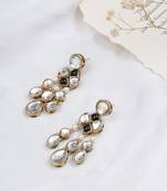 Droopy kundan earrings