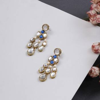Droopy kundan earrings 3