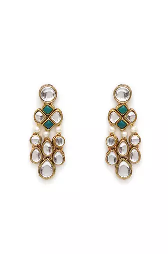 Droopy kundan earrings