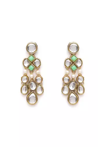 Droopy kundan earrings