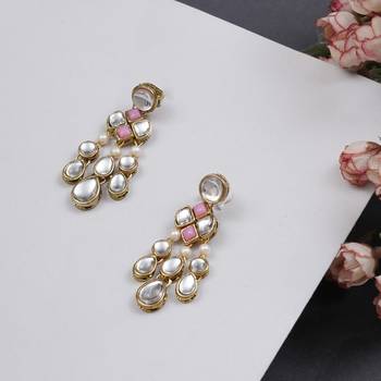 Droopy kundan earrings 3