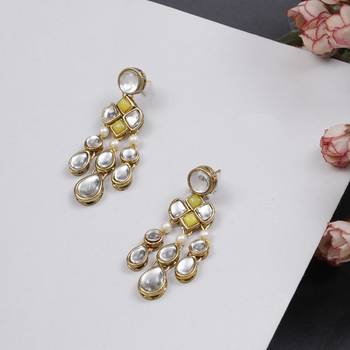 Droopy kundan earrings 3