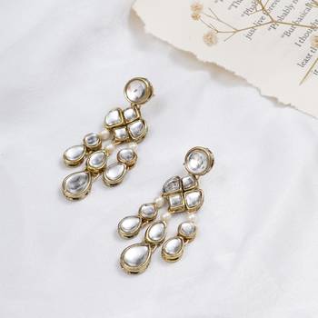 Droopy kundan earrings 1