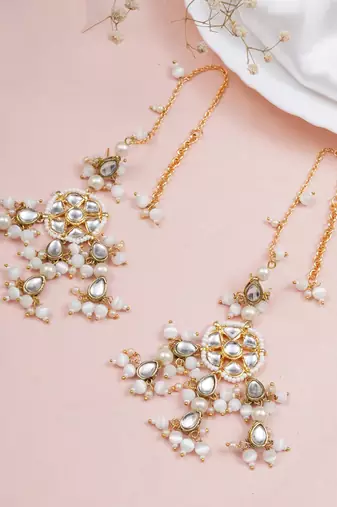 White bliss kanauti earrings
