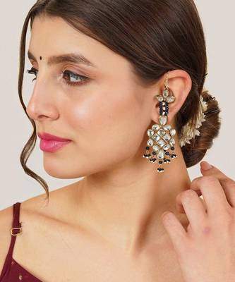 Majestic kundan earrings 2