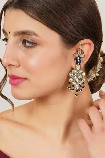 Majestic kundan earrings