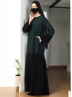 Black dual color abaya with frills 4