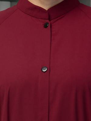 Maroon front open abaya in firdaus  with pockets 4
