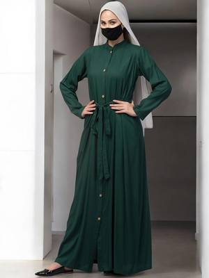 Green front open abaya in rayon  with pockets 4