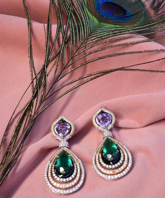 Green sterling silver earrings with gold base 2
