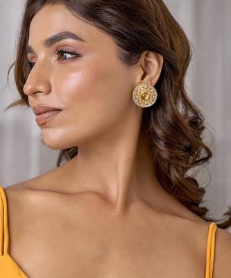 Gold mystical ear studs 1
