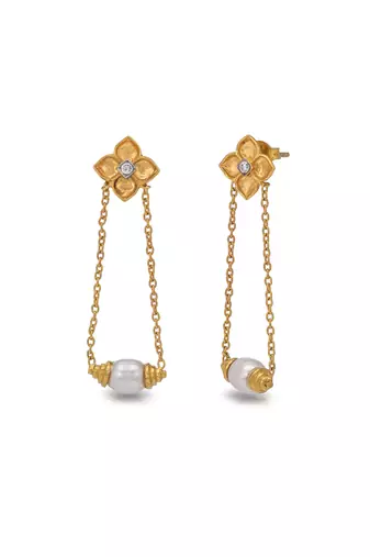 Gold pearl drop earrings