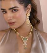 Green studded jewellery sterling silver necklace-set