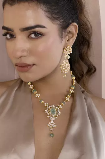 Green studded jewellery sterling silver necklace-set