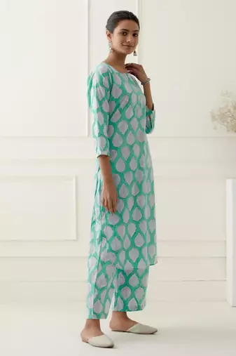 Blue cotton floral printed kurta set