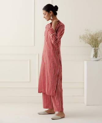 Red cotton stripes printed kurta set 2