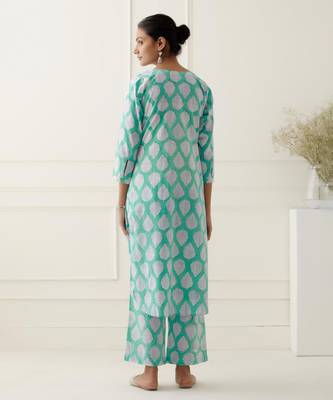 Blue cotton floral printed kurta set 5