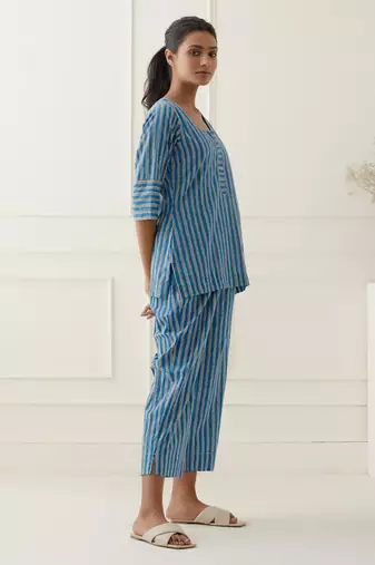 Aqua blue cotton stripes printed kurta and pant