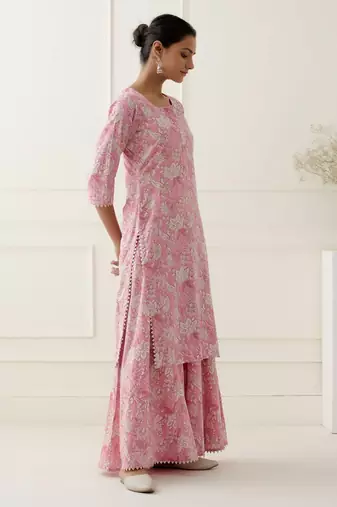 Pink cotton silk floral printed kurta set