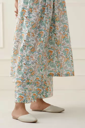 Multicolor floral printed cotton kurta set