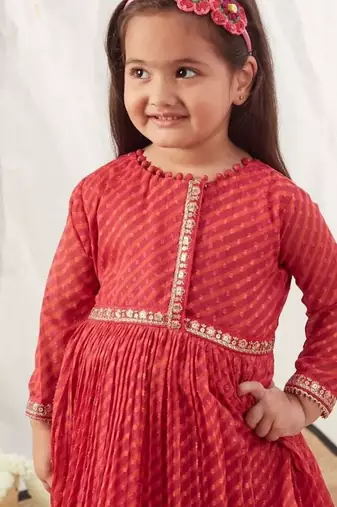 Red leheriya print lehenga with top for girls