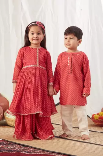 Red leheriya print lehenga with top for girls
