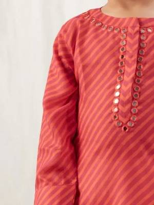 Red printed kurta set for boys 3