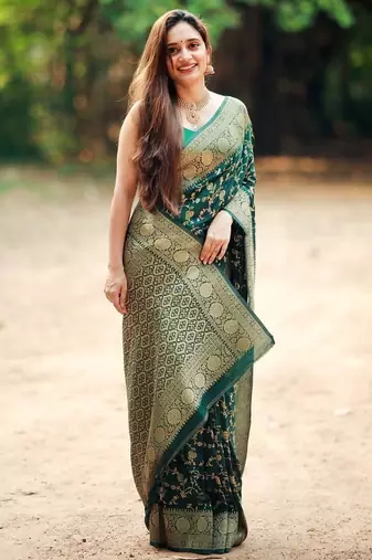 Green silk blend saree with blouse