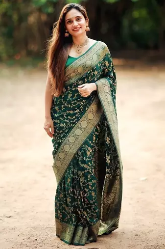Green silk blend saree with blouse