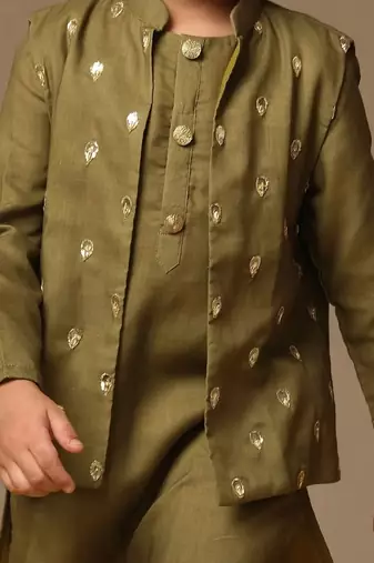 Olive green bandi hand embro set