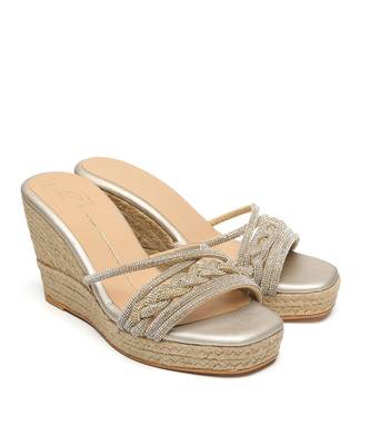 Gold velvet finish wedges 2