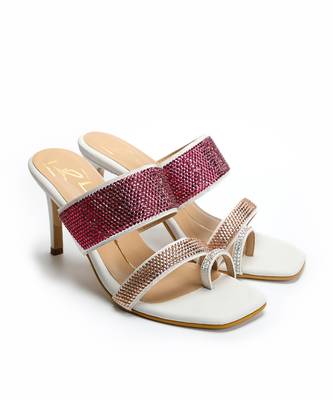 Beige leather block heels 4