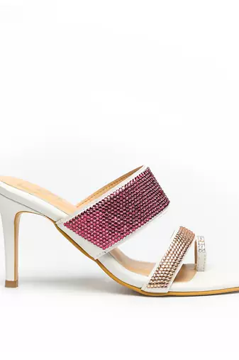 Beige leather block heels