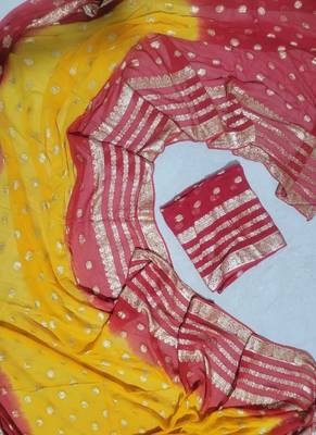 White 2D Shaded Viscose Georgette Saree 1