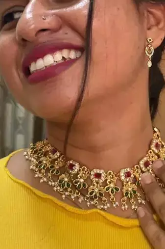 Kundan choker Necklace :: set with multicolor stones traditional indian wedding jewelry gold-plated ethnic bridal set