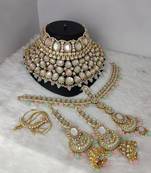 Pastel perfection kundan bridal set - complete mother of pearl choker with matching mathapatti, earrings
