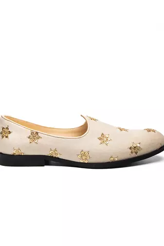 light beige seude mojari