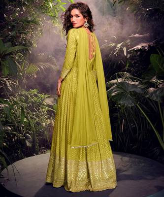 Green embroidered jacquard anarkali suit 3