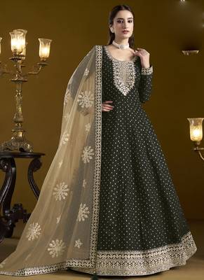 Black chanderi butti embroidered anarkali suit 1