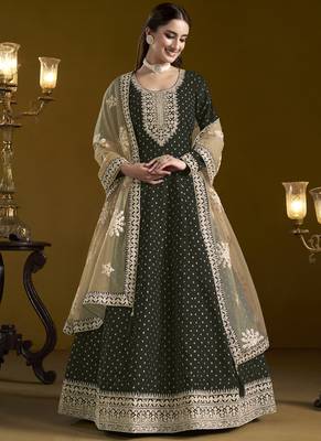Black chanderi butti embroidered anarkali suit 2