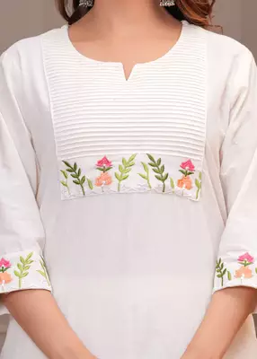 Off White Embroidered Cotton Kurta and Pant Set 5